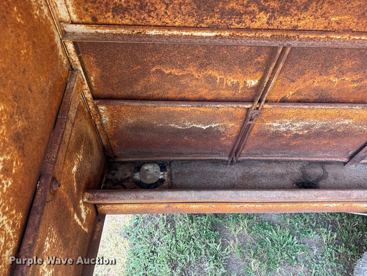 image for item ED4418 Apache creep feeder