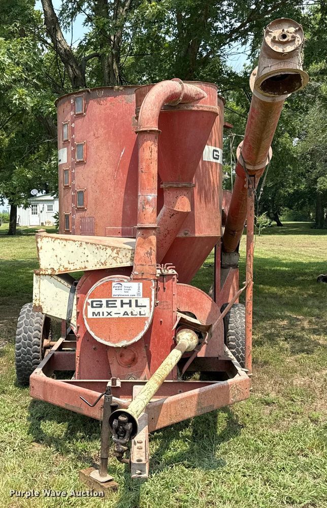 image for item ED4419 Gehl 65MX feed grinder/mixer