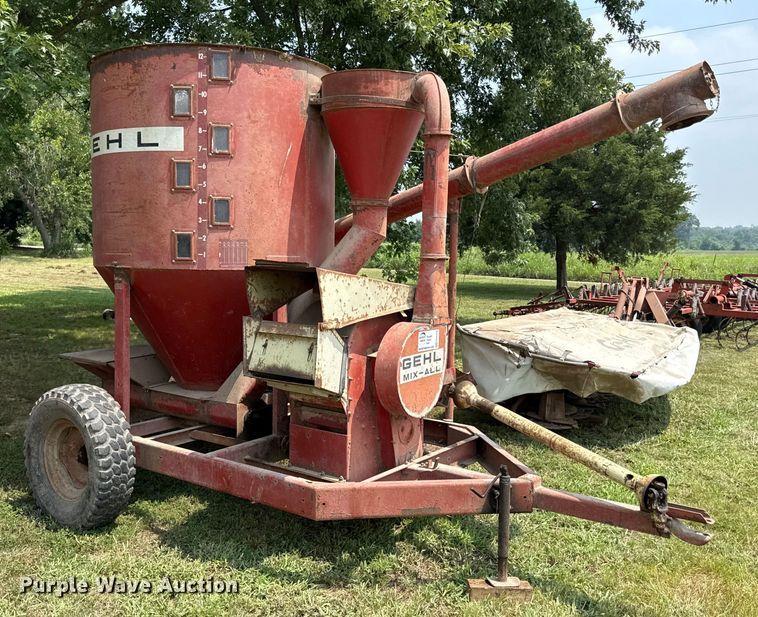 image for item ED4419 Gehl 65MX feed grinder/mixer