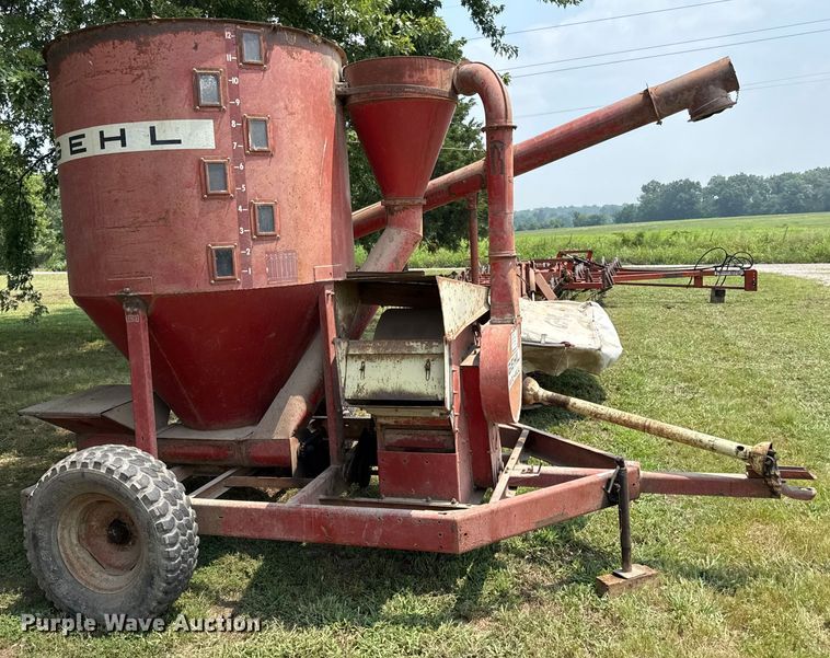 image for item ED4419 Gehl 65MX feed grinder/mixer