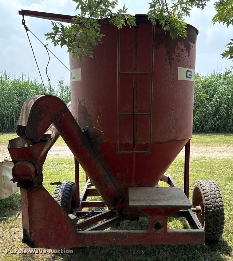 image for item ED4419 Gehl 65MX feed grinder/mixer