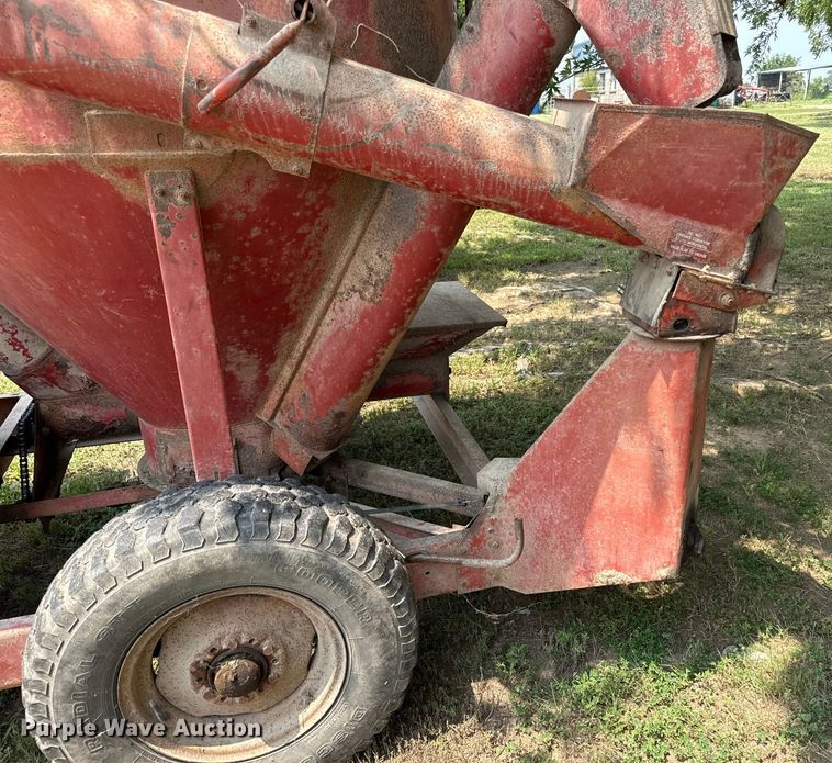 image for item ED4419 Gehl 65MX feed grinder/mixer