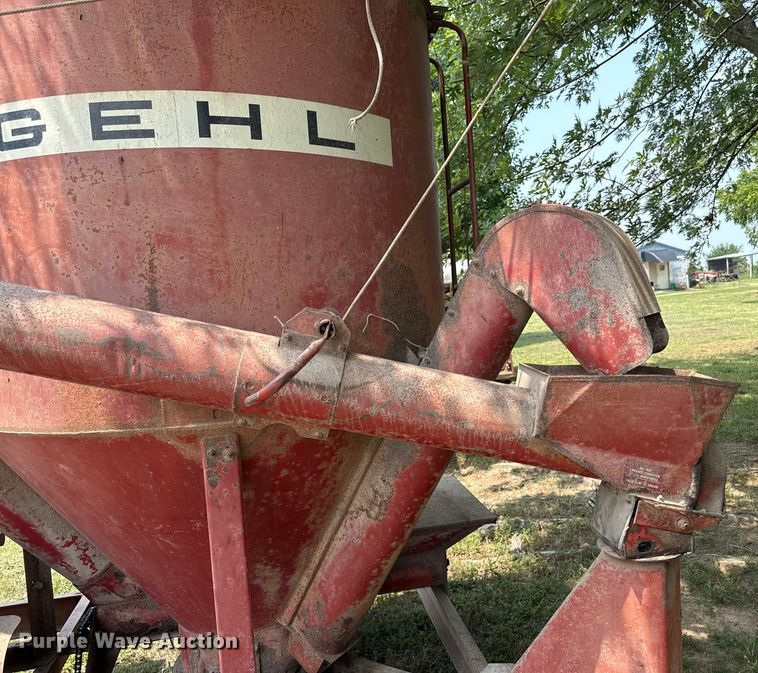 image for item ED4419 Gehl 65MX feed grinder/mixer