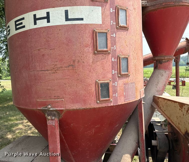 image for item ED4419 Gehl 65MX feed grinder/mixer