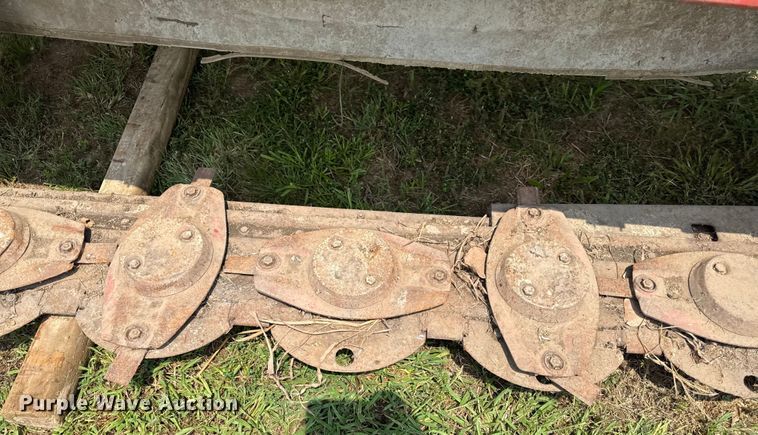 image for item ED4420 Gehl DM1165 disc mower