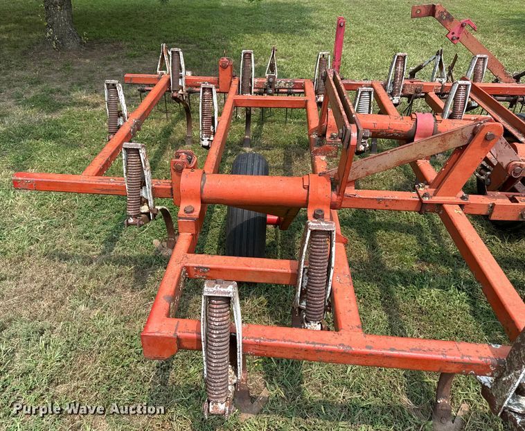 image for item ED4421 Wil-Rich field cultivator