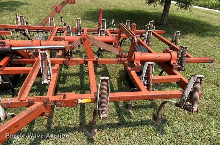 image for item ED4421 Wil-Rich field cultivator