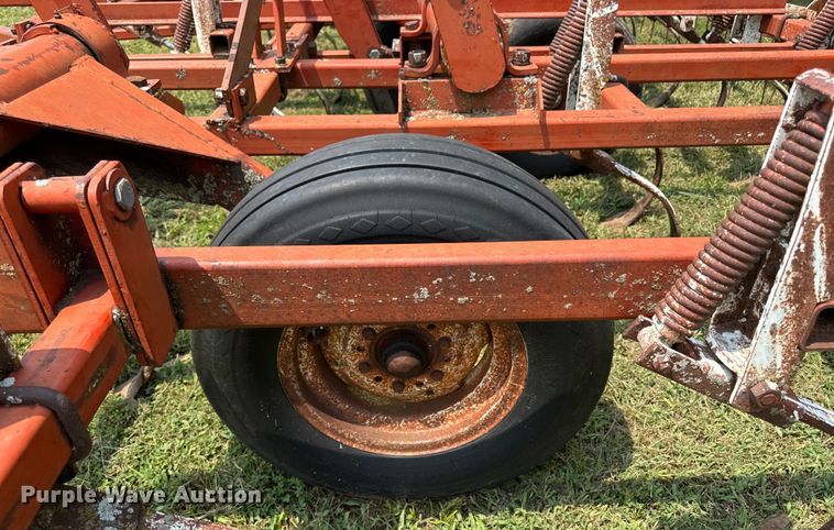 image for item ED4421 Wil-Rich field cultivator