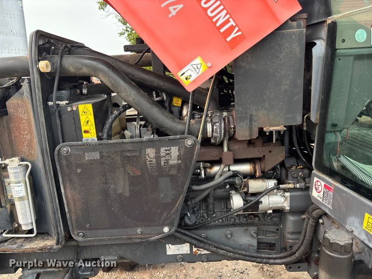 image for item EE4002 2007 Kubota M108X MFWD tractor