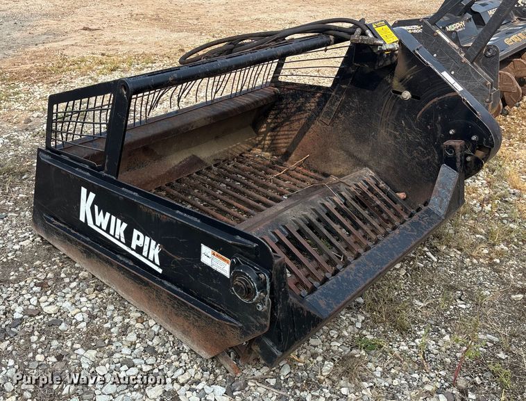 image for item EE4004 Loftness Kwik Pik 600 skid steer rock bucket