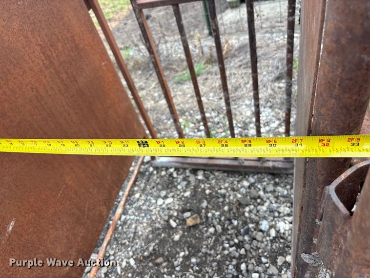 image for item EE4006 chute