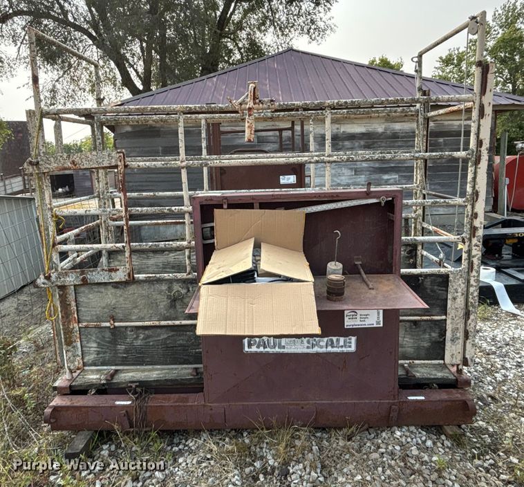 image for item EE4007 Paul Livestock Scale 24 2400 livestock scale