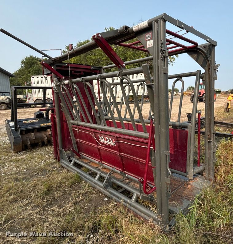 image for item EE4008 WW  livestock chute