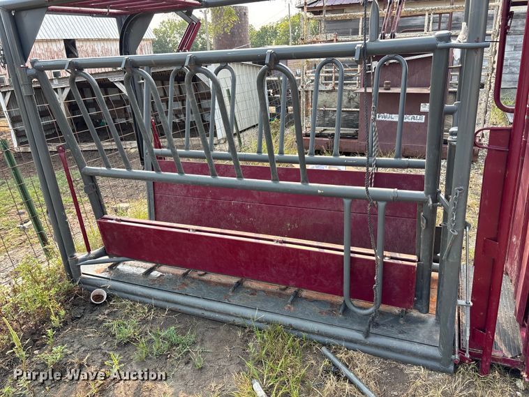 image for item EE4008 WW  livestock chute