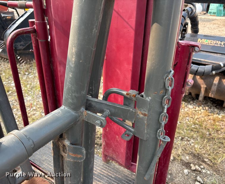 image for item EE4008 WW  livestock chute