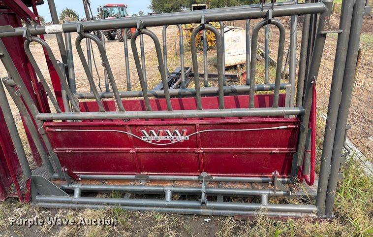 image for item EE4008 WW  livestock chute