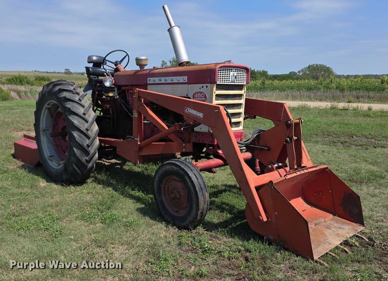 image for item EF3795 1960 Farmall 460 tractor