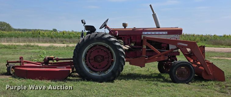 image for item EF3795 1960 Farmall 460 tractor