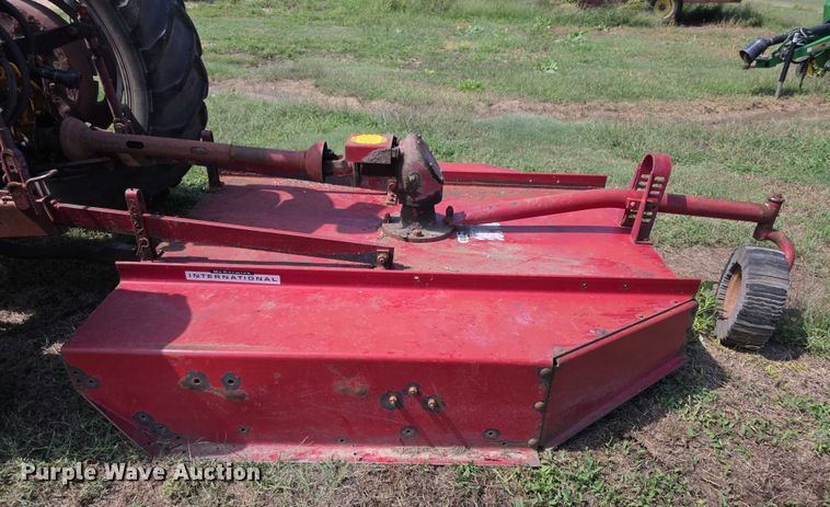 image for item EF3795 1960 Farmall 460 tractor