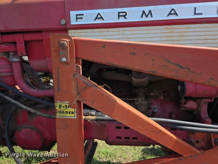 image for item EF3795 1960 Farmall 460 tractor