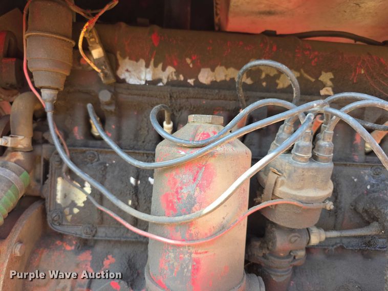 image for item EF3795 1960 Farmall 460 tractor