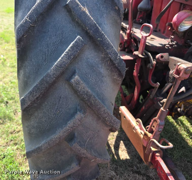 image for item EF3795 1960 Farmall 460 tractor