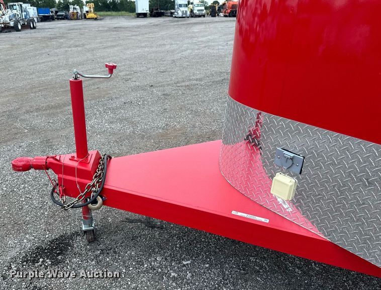 image for item EG6001 2023 Jackson Mfg livestock trailer