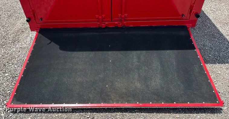 image for item EG6001 2023 Jackson Mfg livestock trailer