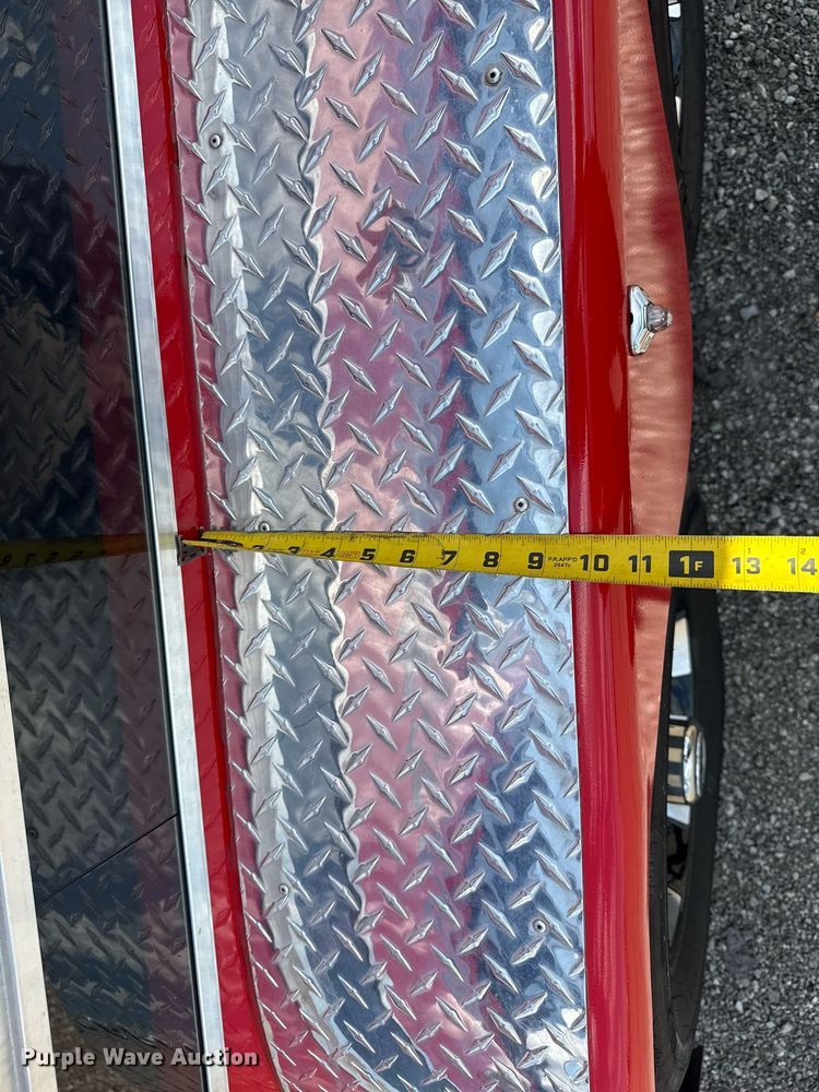 image for item EG6001 2023 Jackson Mfg livestock trailer