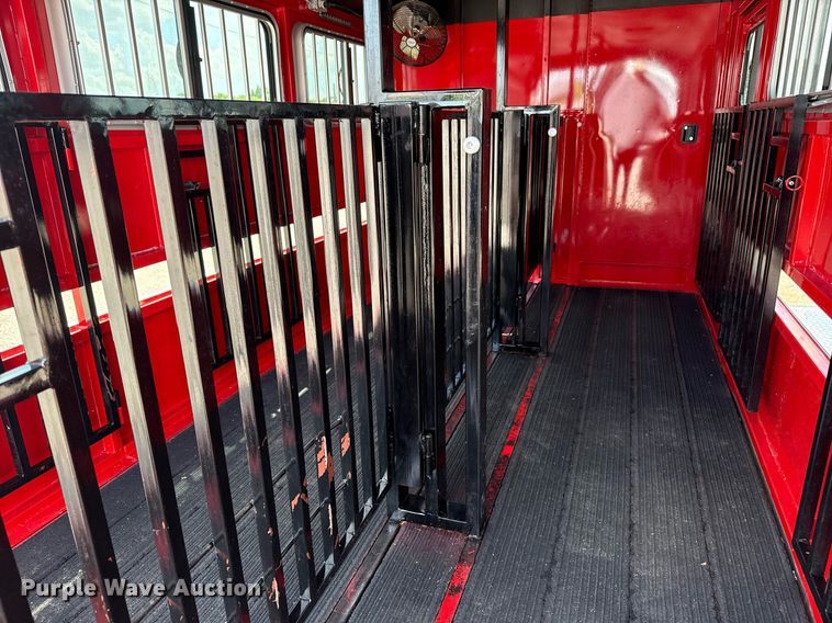 image for item EG6001 2023 Jackson Mfg livestock trailer