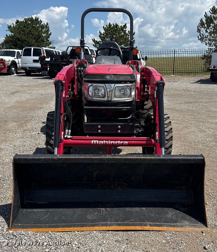 image for item EG6167 2017 Mahindra 1626H MFWD tractor