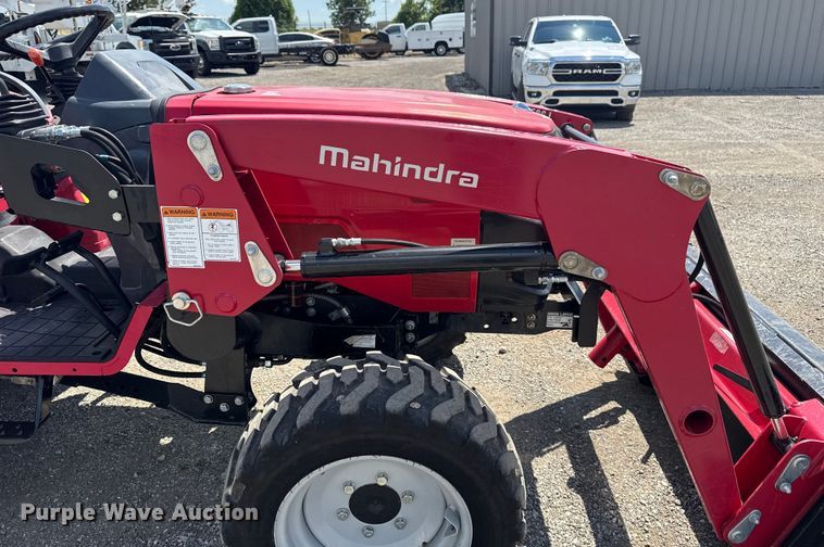 image for item EG6167 2017 Mahindra 1626H MFWD tractor
