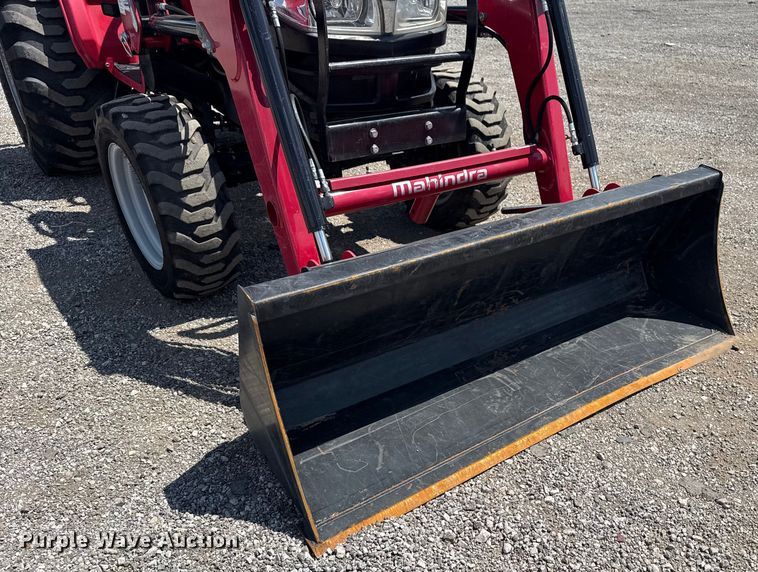 image for item EG6167 2017 Mahindra 1626H MFWD tractor