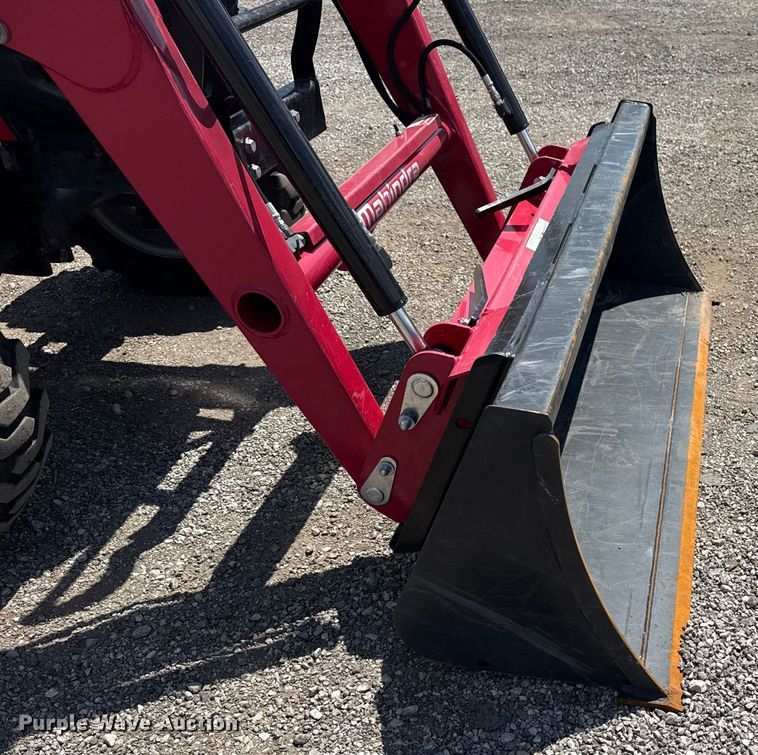 image for item EG6167 2017 Mahindra 1626H MFWD tractor