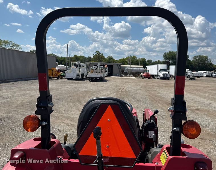 image for item EG6167 2017 Mahindra 1626H MFWD tractor