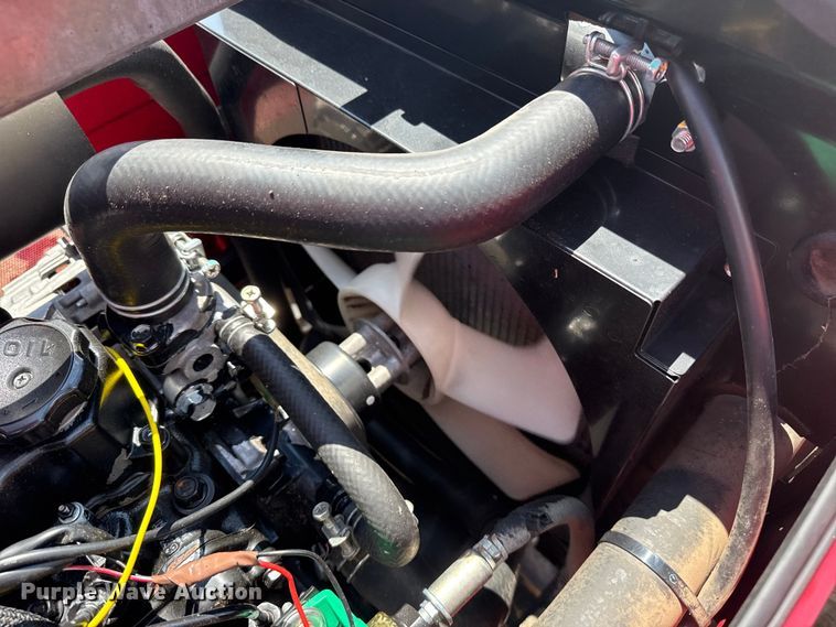 image for item EG6167 2017 Mahindra 1626H MFWD tractor