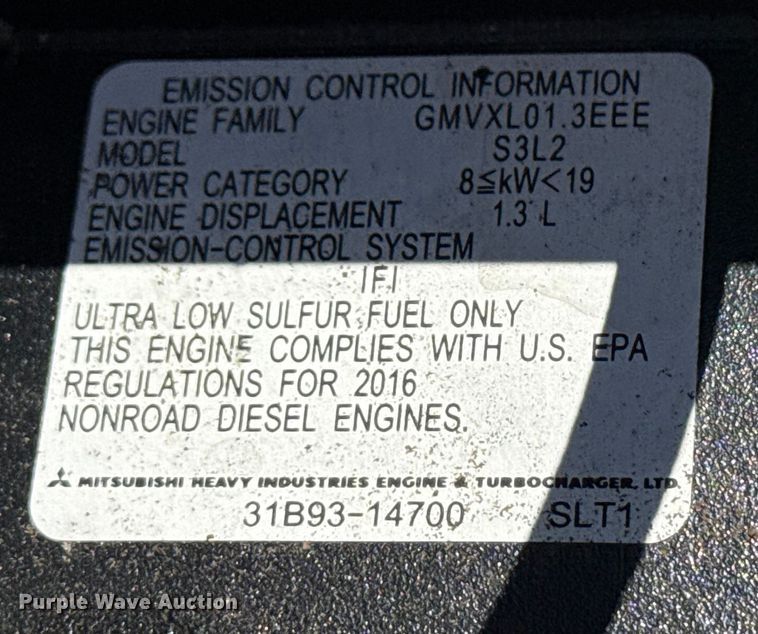 image for item EG6167 2017 Mahindra 1626H MFWD tractor