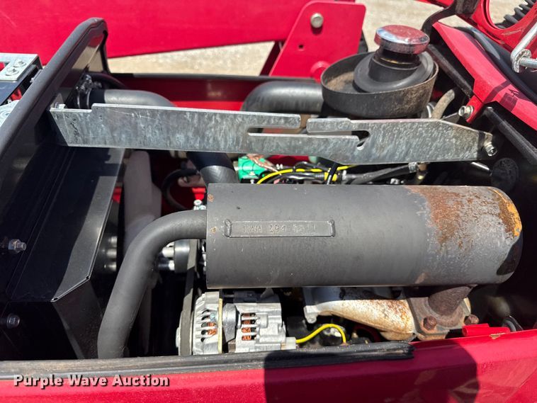 image for item EG6167 2017 Mahindra 1626H MFWD tractor