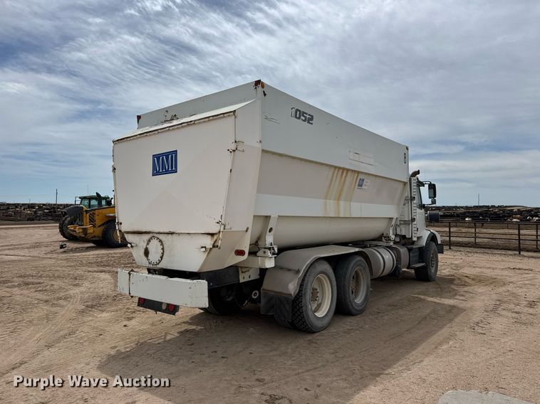 image for item EG6541 2012 Volvo VHD feed mixer truck