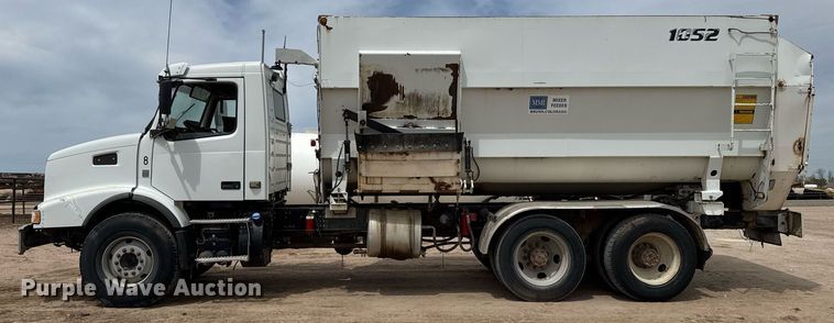 image for item EG6541 2012 Volvo VHD feed mixer truck