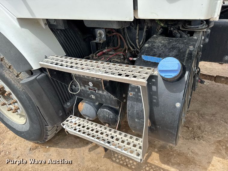 image for item EG6541 2012 Volvo VHD feed mixer truck