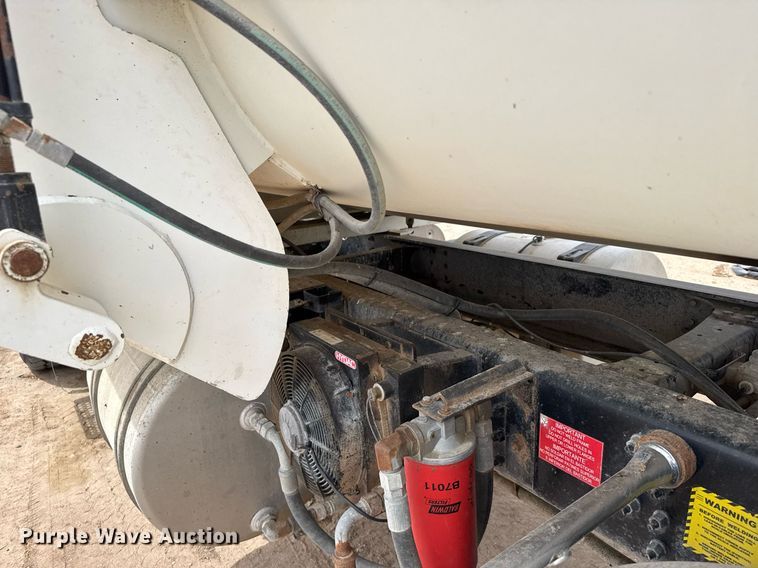 image for item EG6541 2012 Volvo VHD feed mixer truck