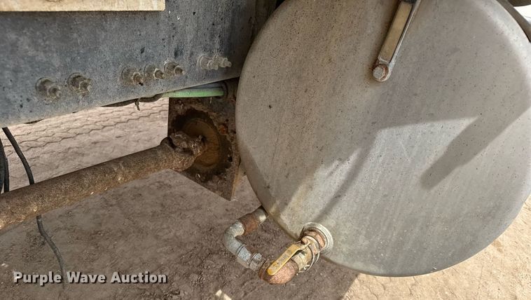 image for item EG6541 2012 Volvo VHD feed mixer truck