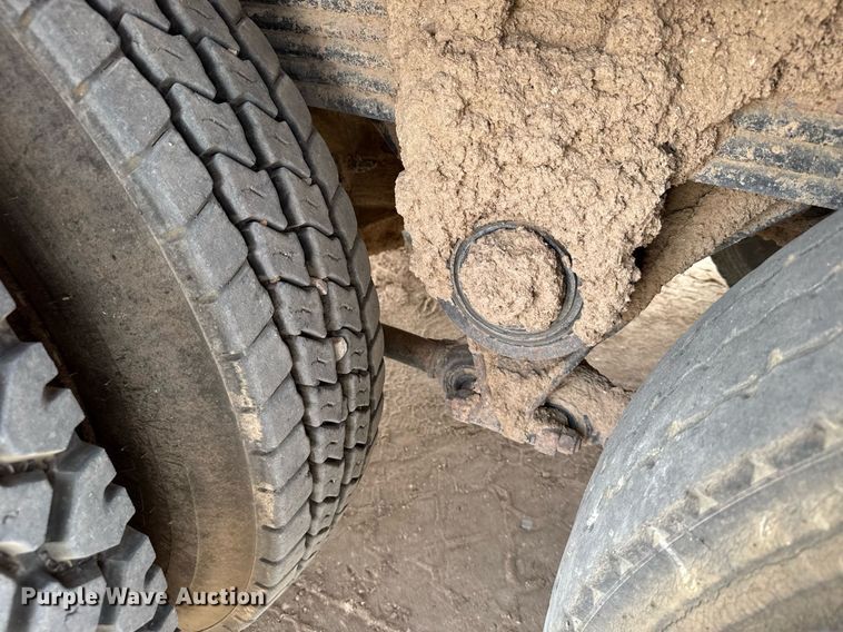 image for item EG6541 2012 Volvo VHD feed mixer truck