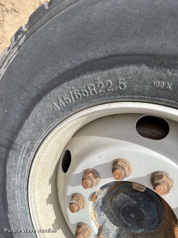 image for item EG6541 2012 Volvo VHD feed mixer truck