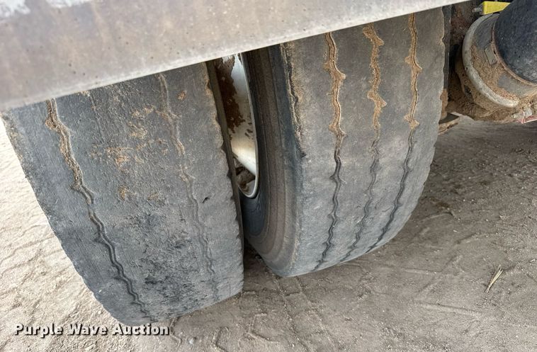 image for item EG6541 2012 Volvo VHD feed mixer truck