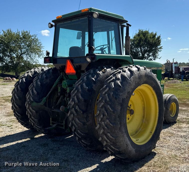 image for item EM2326 1979 John Deere 4640H tractor