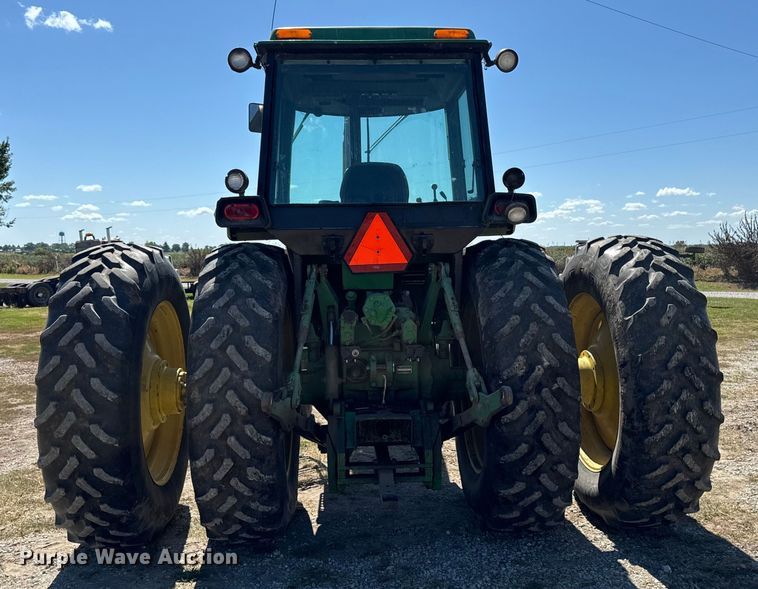 image for item EM2326 1979 John Deere 4640H tractor
