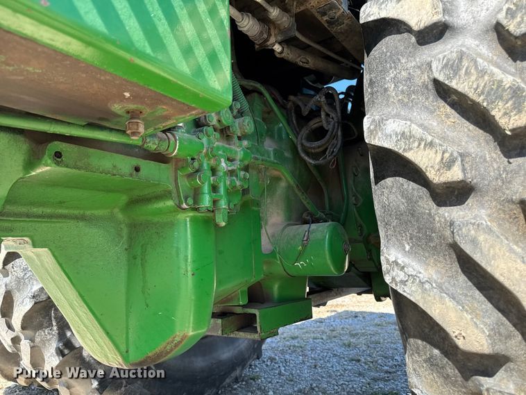 image for item EM2326 1979 John Deere 4640H tractor