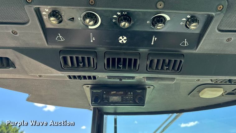 image for item EM2326 1979 John Deere 4640H tractor